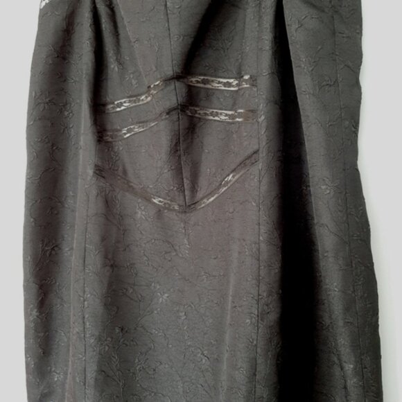 LONDON TIMES - New - Elegant Black Lace Evening Dress Spaghetti Straps Sz 24 - Picture 4 of 10